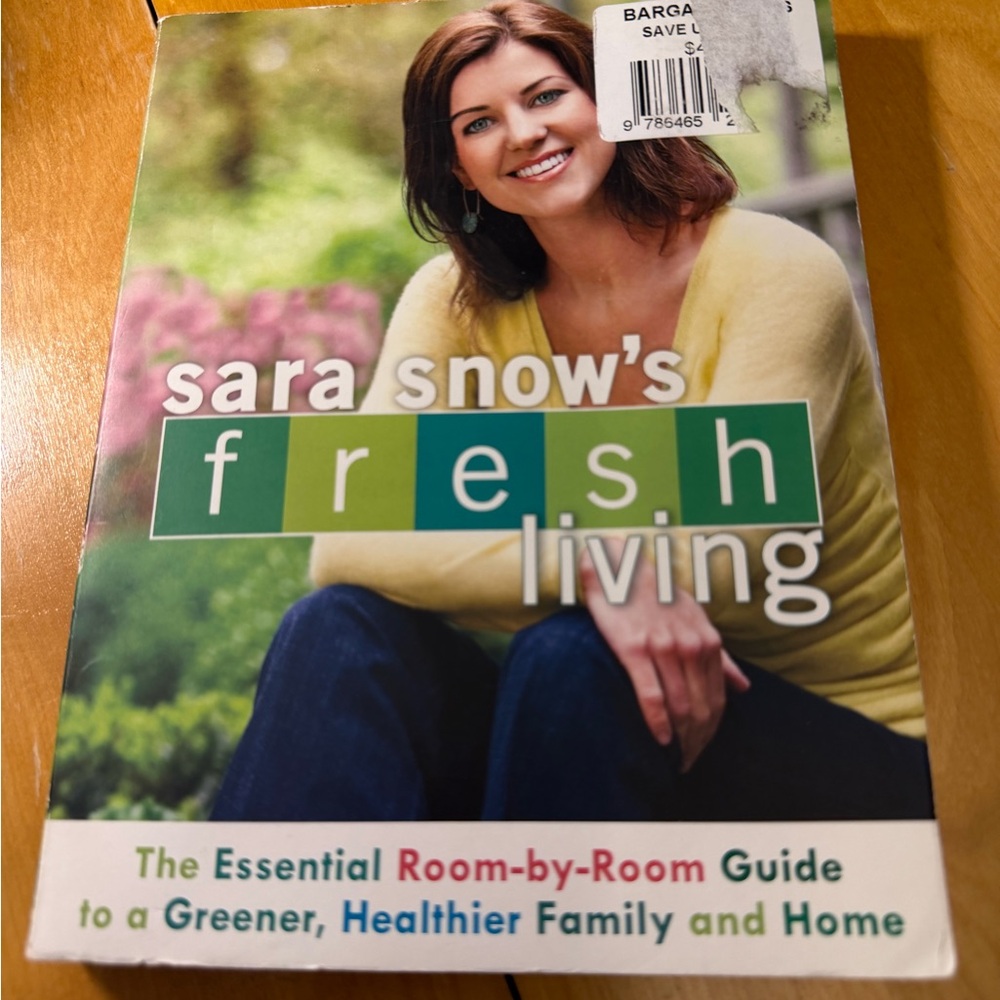 GREEN HEALTHY LIVING BOOK - Sara Snows fresh Living book of knowledge, soft cvr